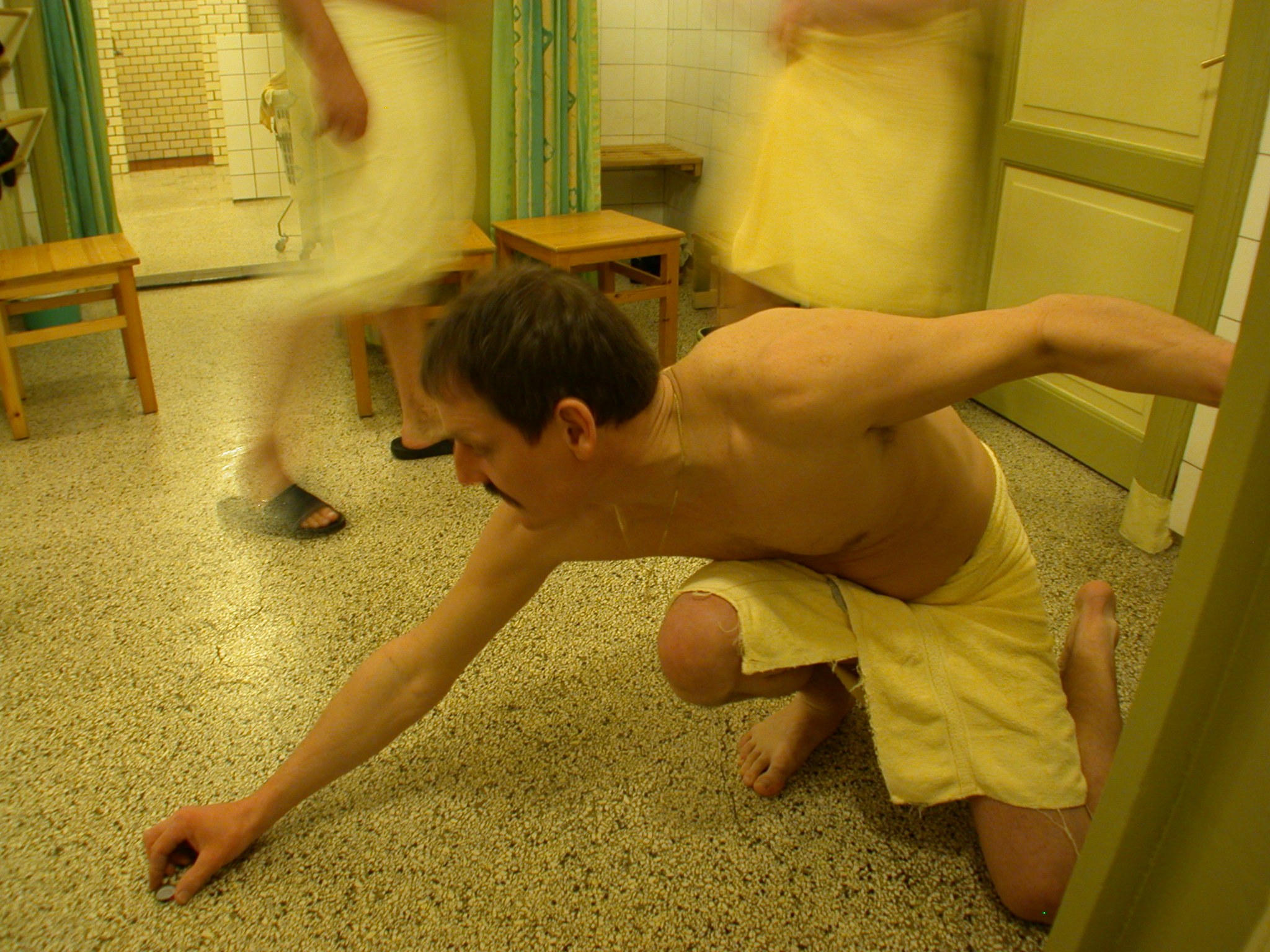 05 0548 Dampen 280105