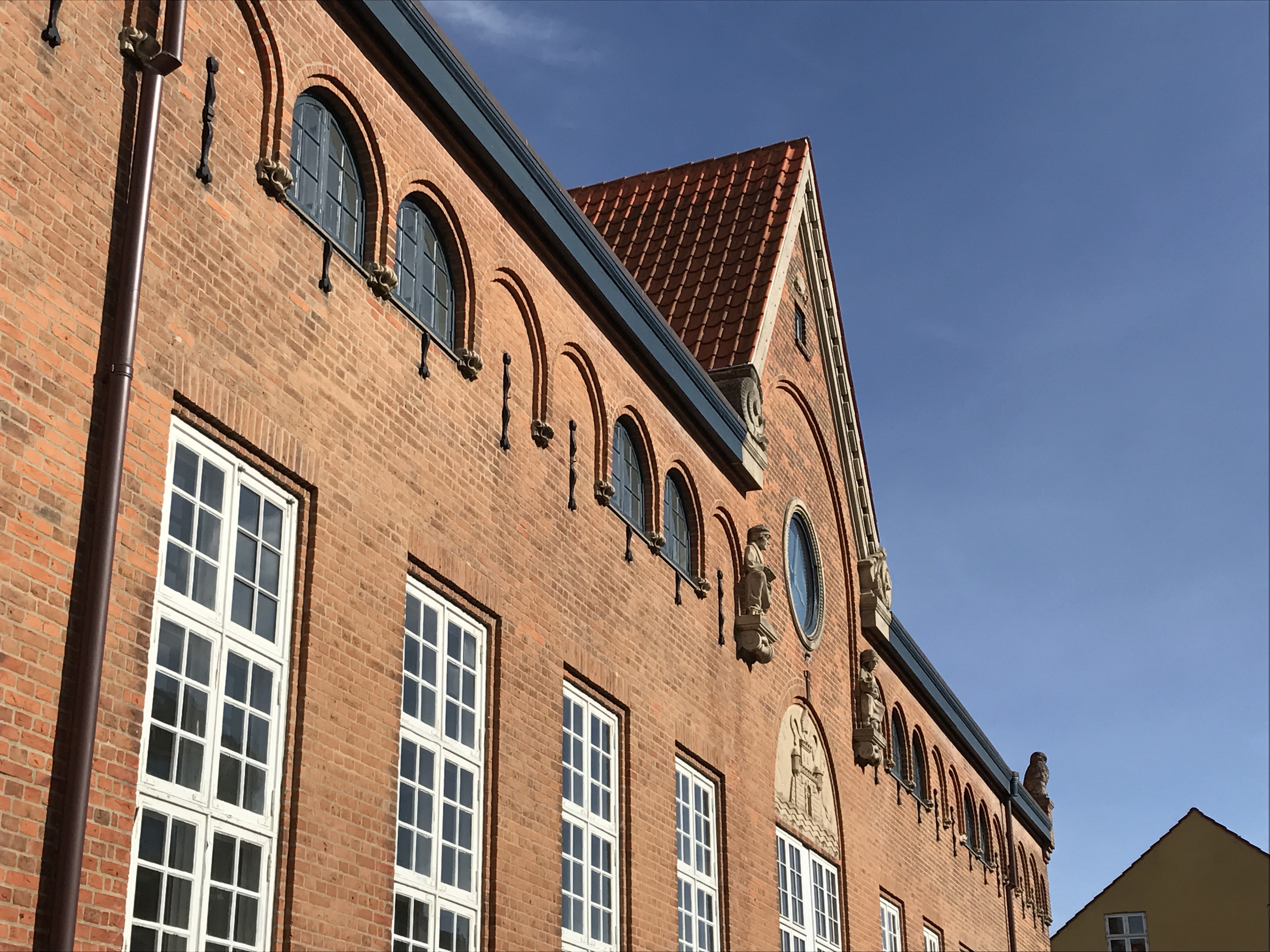 17 0354 Iph7 Dampen Sl 070417