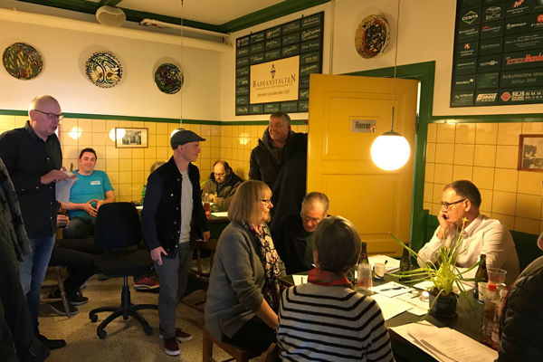 17 0311 Dampens Venner GF 1200