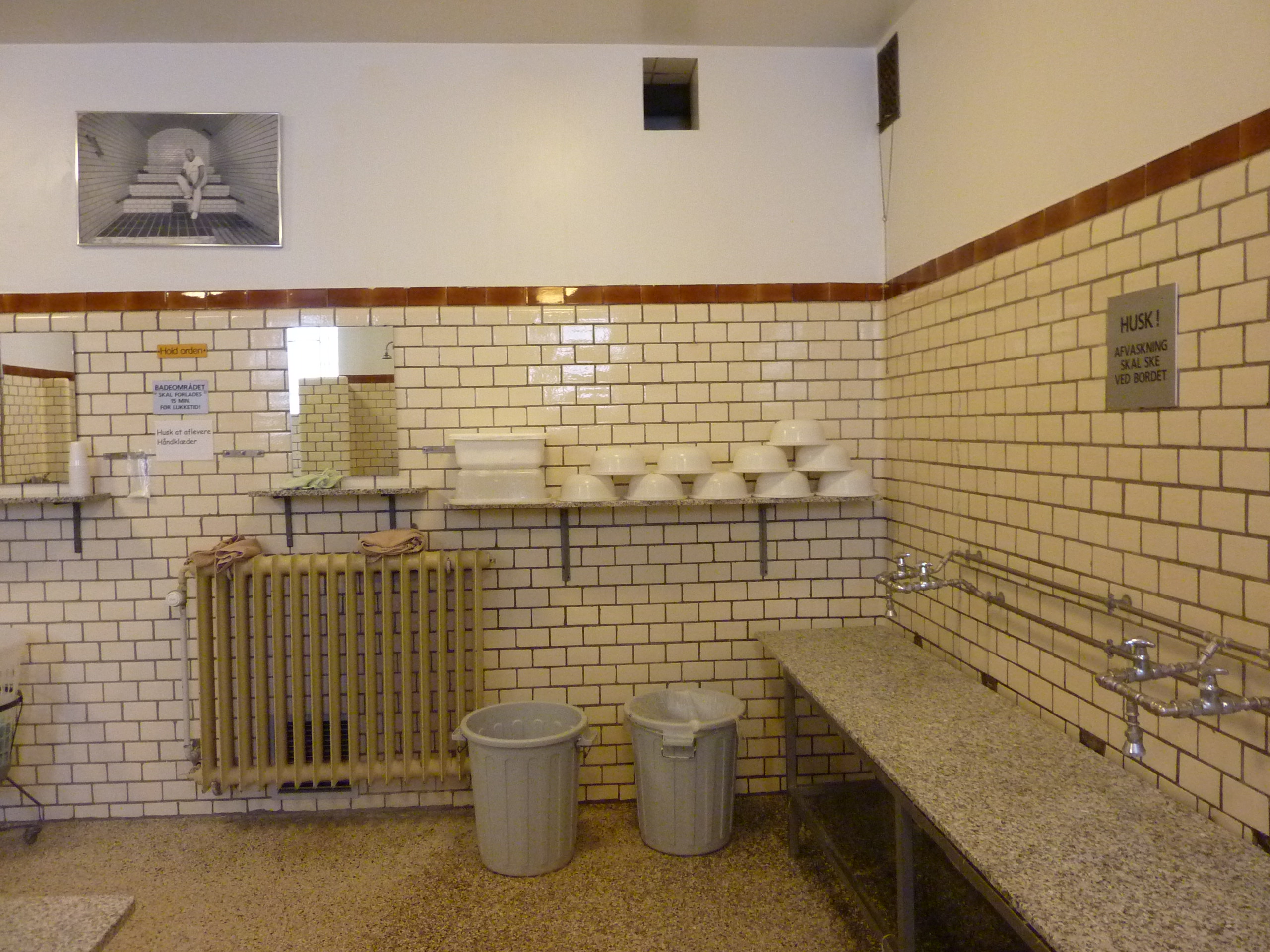 15 1562 Lumix Dampen 130615